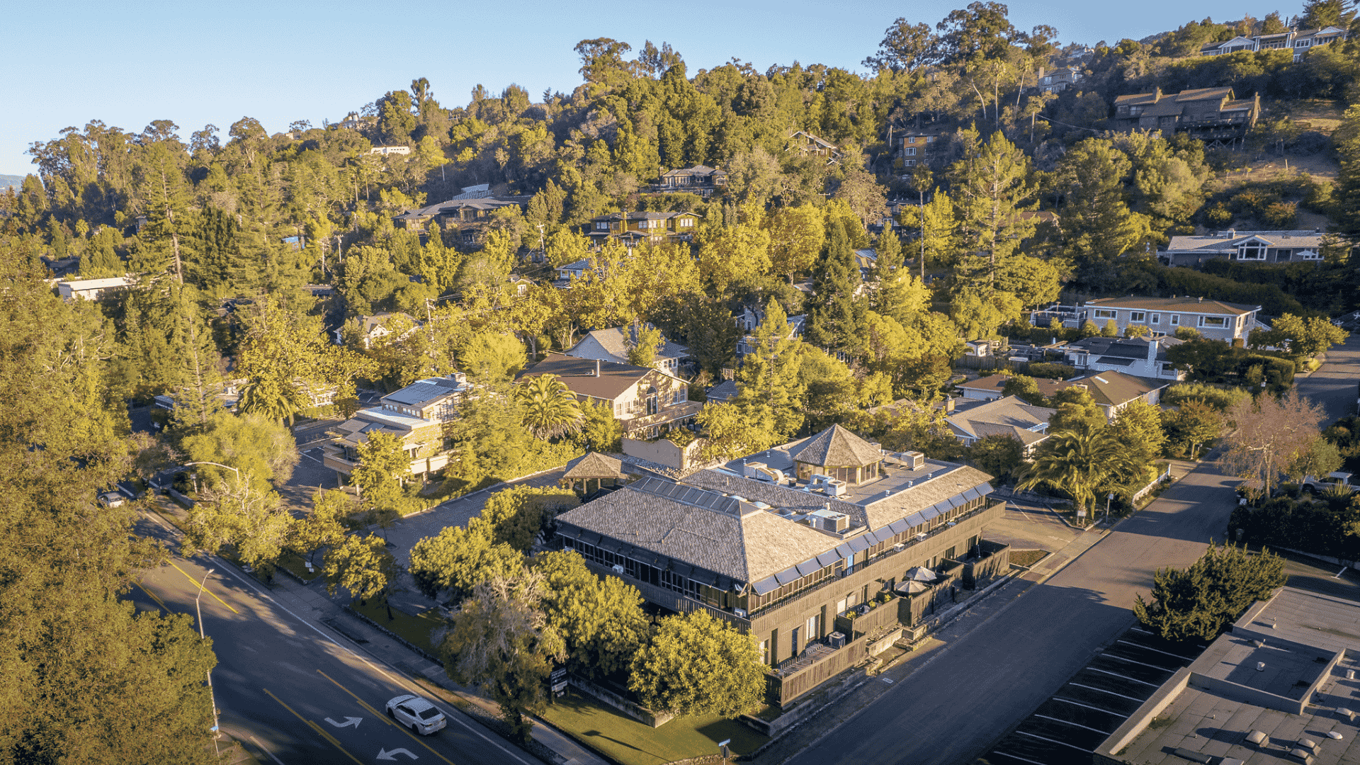 1036 SFD DRONE SHOT V2
